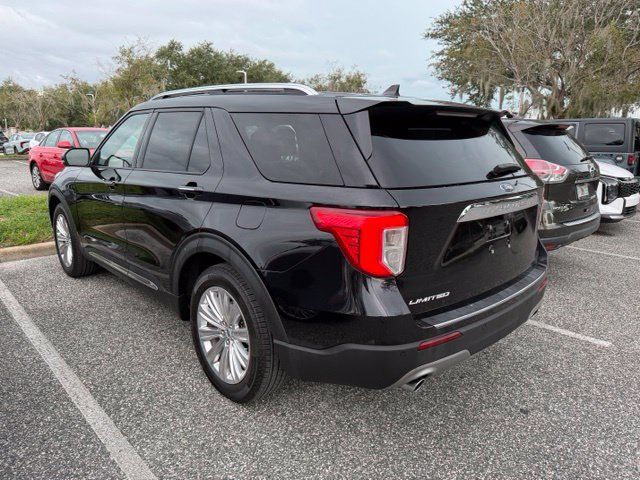 Used 2023 Ford Explorer Limited w/ Limited Technology Package RWD image 4