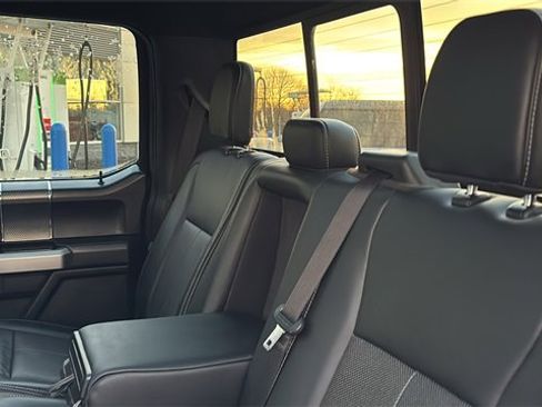 Used 2020 Ford F150 Lariat w/ Equipment Group 502A Luxury image 28