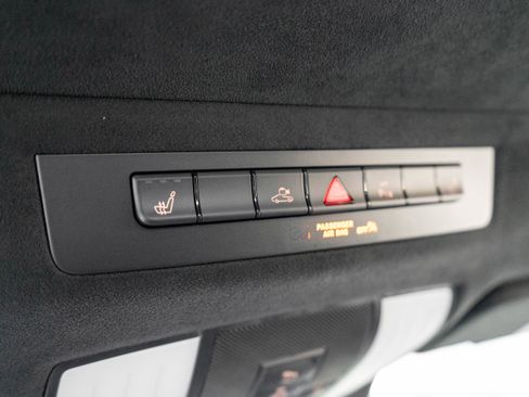 Used 2020 Mercedes-Benz AMG GT R image 37