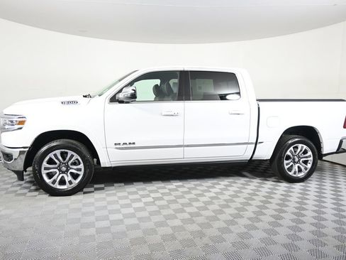Used 2024 RAM 1500 Limited AWD/4WD image 2