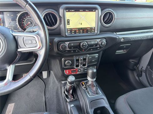 Used 2020 Jeep Wrangler Unlimited Rubicon w/ Quick Order Package 28Y Recon AWD/4WD image 27