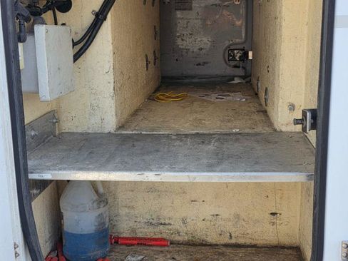 Used 2011 Ford F450 XL RWD image 11