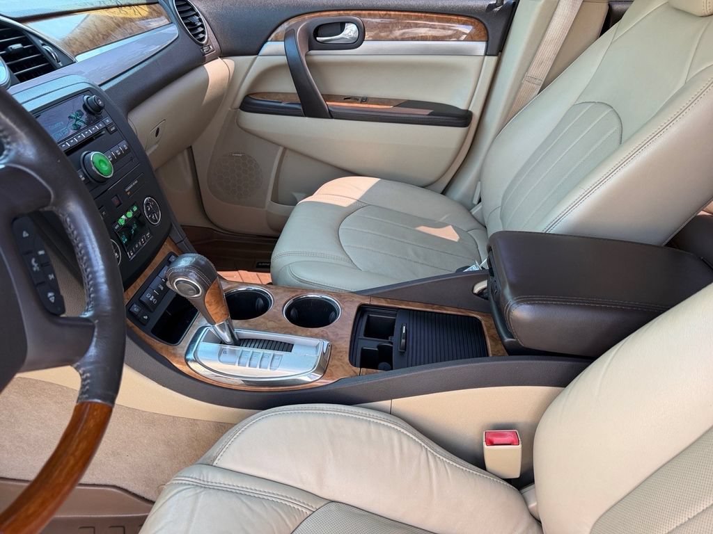 Used 2012 Buick Enclave Premium FWD image 12