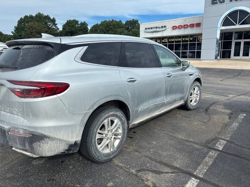 Used 2018 Buick Enclave Premium w/ LPO, Hit The Road Package AWD/4WD image 4