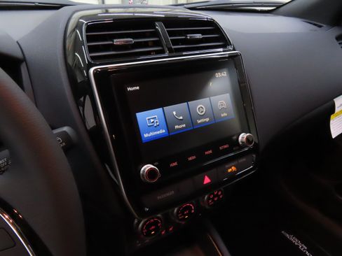 New 2025 Mitsubishi Outlander Sport SEL image 16