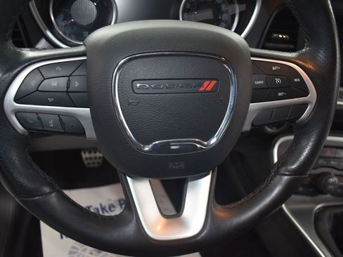 Used 2018 Dodge Challenger R/T Scat Pack w/ Dynamics Package image 19