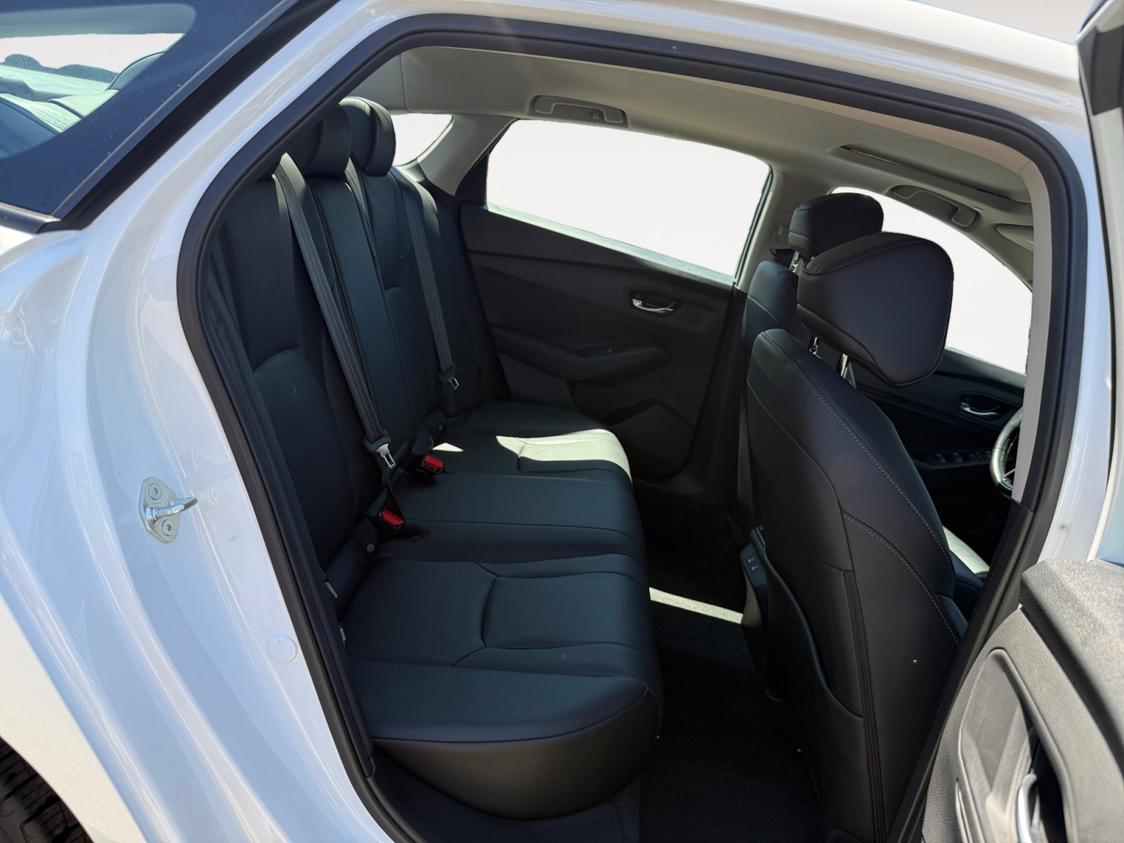 Used 2023 Honda Accord EX-L image 18