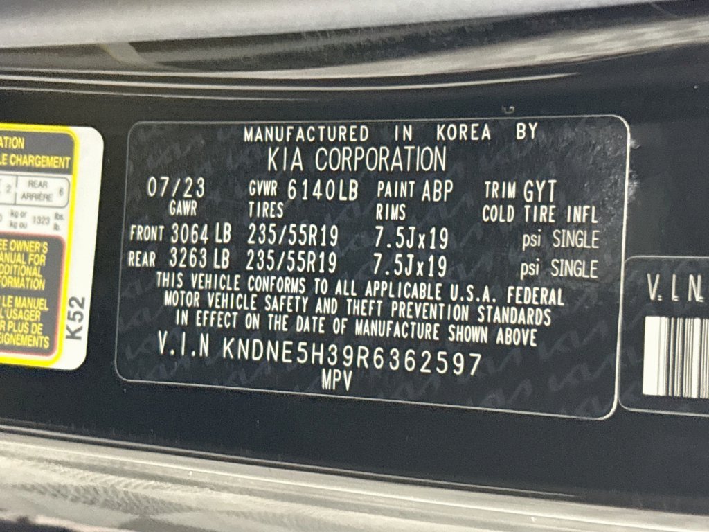 Used 2024 Kia Carnival SX FWD image 39