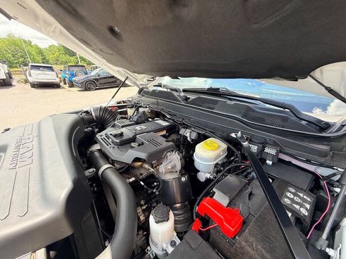 Used 2021 RAM 3500 Laramie AWD/4WD image 43