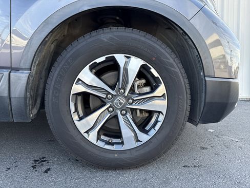 Used 2019 Honda CR-V LX image 17