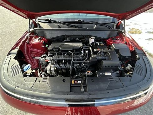 Used 2024 Hyundai Kona SE image 14