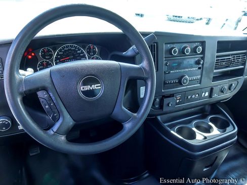 Used 2019 GMC Savana 3500 Extended w/ Driver Convenience Package image 12