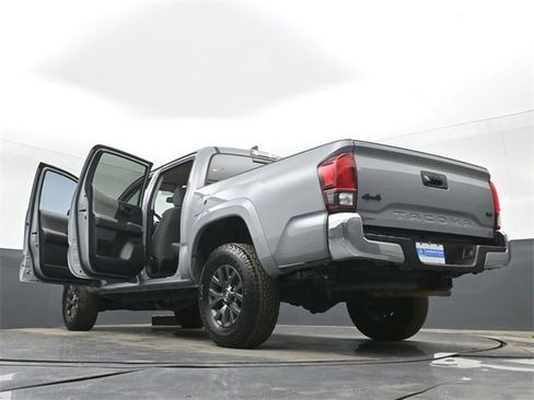 Used 2020 Toyota Tacoma SR5 image 53