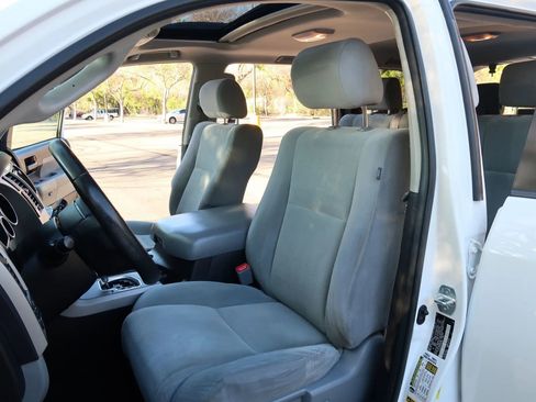 Used 2014 Toyota Sequoia SR5 image 11