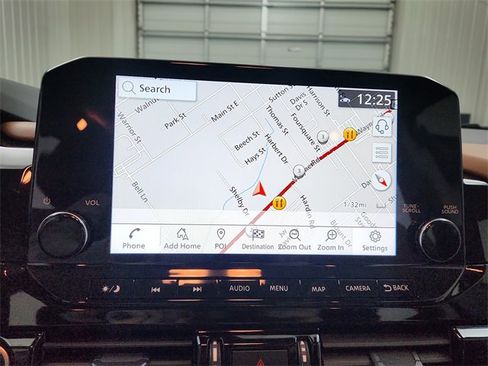 Used 2024 Nissan Pathfinder Platinum w/ Cargo Package image 29