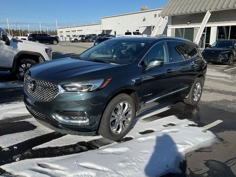 Used 2020 Buick Enclave Avenir w/ Avenir Technology Package image 3