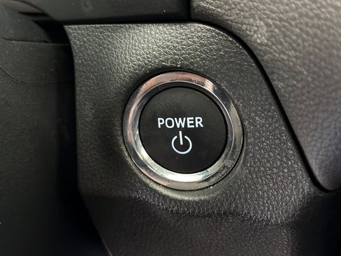 Certified 2025 Toyota RAV4 SE w/ Convenience Package AWD/4WD image 21