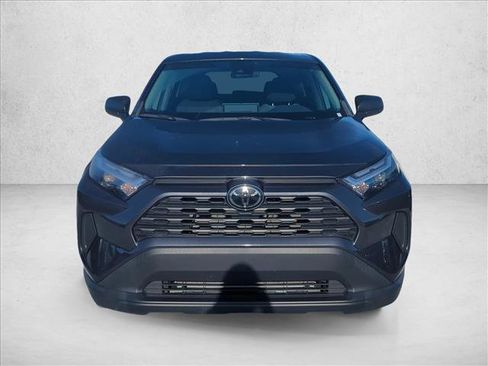 Used 2023 Toyota RAV4 LE FWD image 2