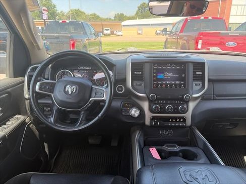 Used 2021 RAM 1500 Laramie AWD/4WD image 14