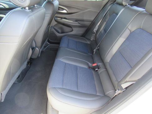 Used 2024 Buick Envista Preferred w/ Convenience I Package image 26