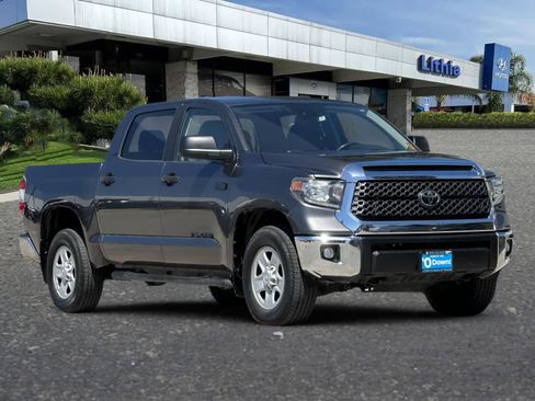 Used 2020 Toyota Tundra SR5 AWD/4WD image 10