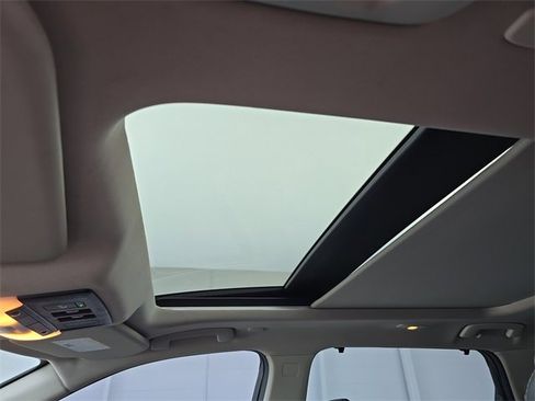 Certified 2023 Nissan Rogue SL w/ SL Premium Package image 28