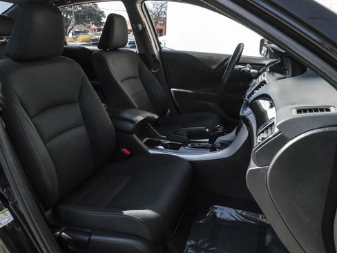 Used 2015 Honda Accord Sport image 29