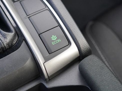 Used 2019 Honda Civic Sport image 21