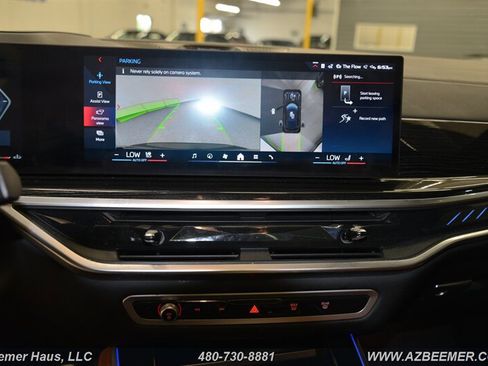 Used 2025 BMW X5 M60i AWD/4WD image 30