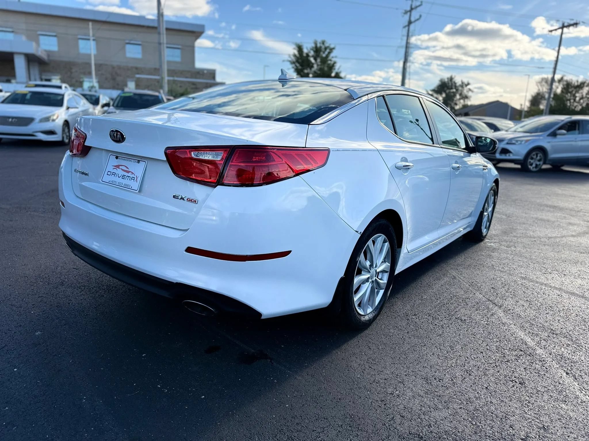 Used 2015 Kia Optima EX FWD image 3