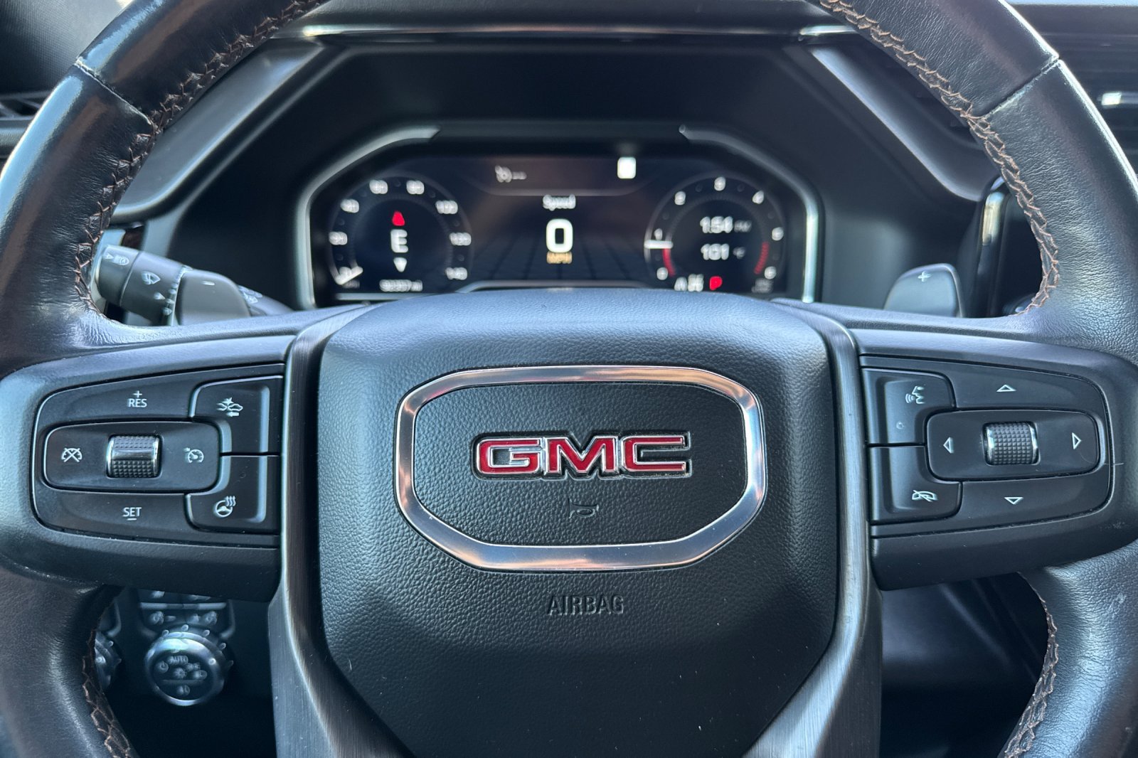 Used 2023 GMC Sierra 1500 AT4 w/ AT4 Premium Package AWD/4WD image 25