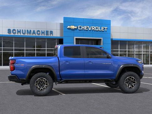 New 2026 Chevrolet Colorado ZR2 w/ Technology Package AWD/4WD image 5