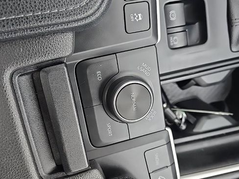 Used 2024 Toyota Grand Highlander Platinum image 29