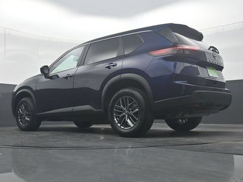 Used 2026 Nissan Rogue SV FWD image 30