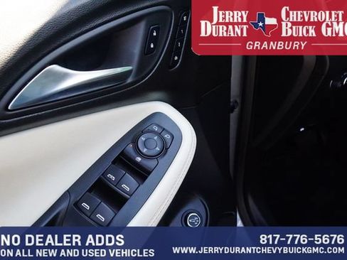 Used 2024 Buick Encore GX Avenir w/ Avenir Convenience Package AWD/4WD image 17