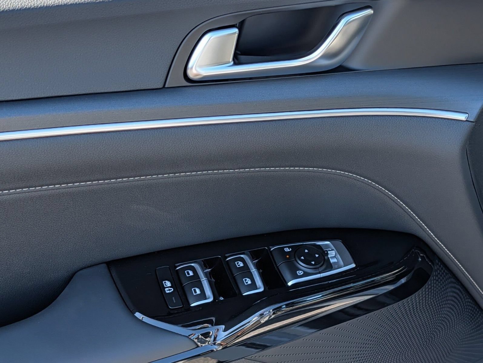 New 2026 Kia K5 GT-Line FWD image 28