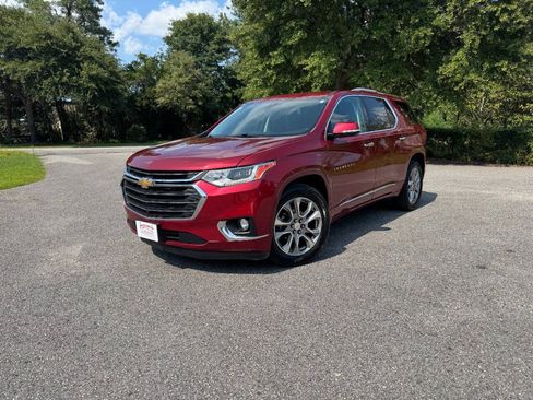Used 2019 Chevrolet Traverse Premier w/ LPO, Floor Liner Package AWD/4WD image 29
