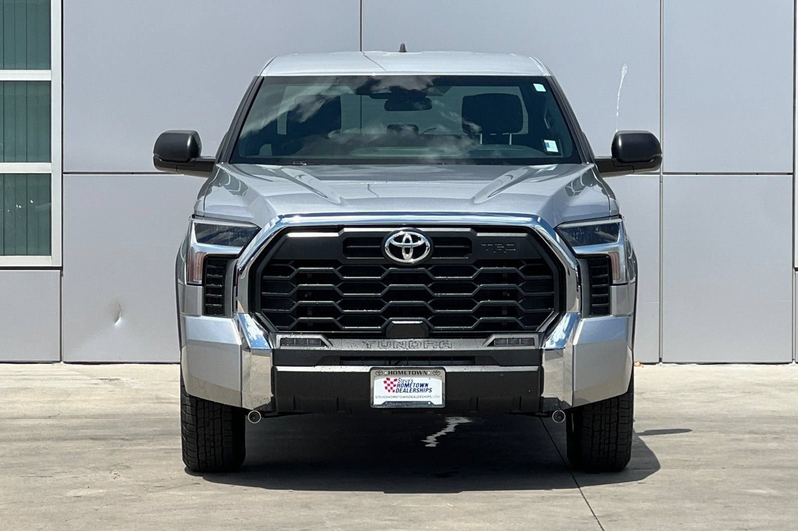 Certified 2025 Toyota Tundra SR5 w/ TRD Off-Road Package AWD/4WD image 7