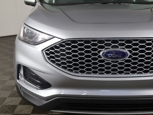 Used 2023 Ford Edge SEL w/ Convenience Package AWD/4WD image 12
