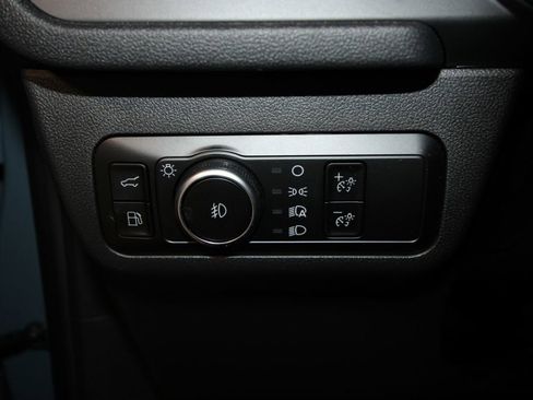 Used 2025 Ford Escape SE w/ PHEV Premium Package FWD image 10