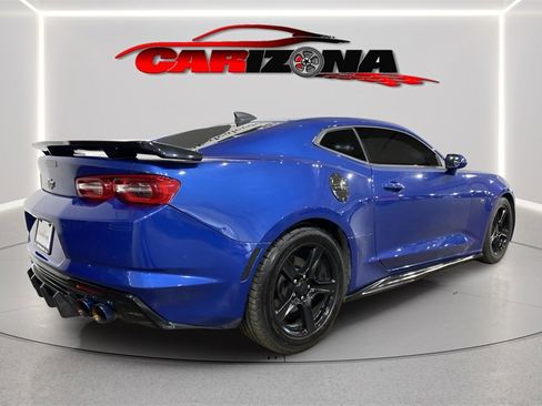 Used 2019 Chevrolet Camaro LT image 3