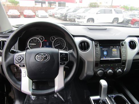 Used 2016 Toyota Tundra SR5 w/ SR5 Upgrade Package image 15