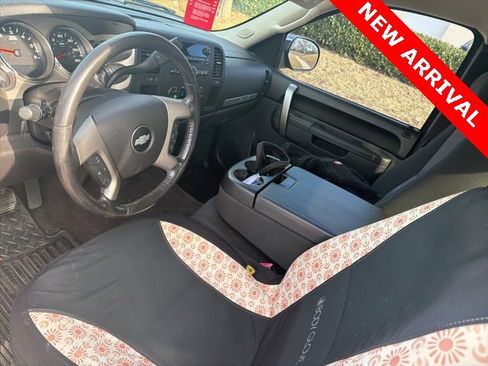 Used 2013 Chevrolet Silverado 1500 LT image 12