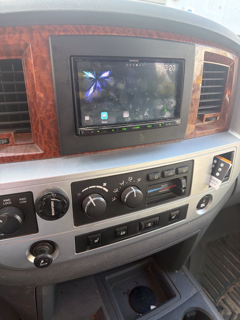 Used 2007 Dodge Ram 2500 Truck Laramie w/ Protection Group AWD/4WD image 8