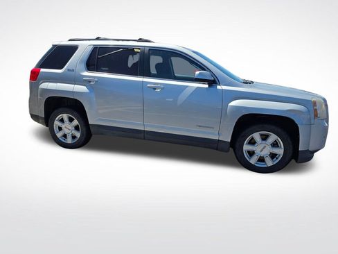 Used 2011 GMC Terrain SLE AWD/4WD image 4