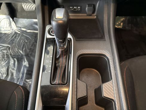 Certified 2024 Nissan Sentra SR FWD image 17