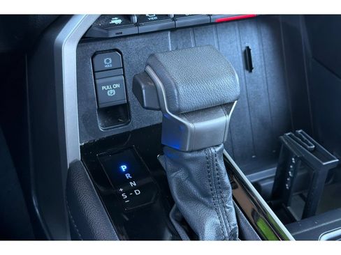 Used 2023 Toyota Tundra Limited AWD/4WD image 22