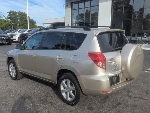 Used 2008 Toyota RAV4 Limited image 10