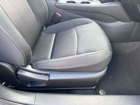 Used 2025 Nissan Altima 2.5 SV image 17