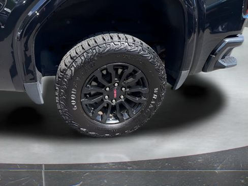 Used 2022 GMC Sierra 1500 AT4X AWD/4WD image 15